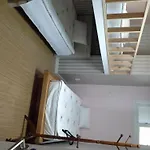 Mama Guesthouse Myeongdong